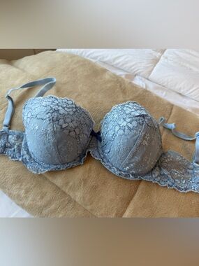 Victoria's Secret Light Blue Lace Push-Up Bra